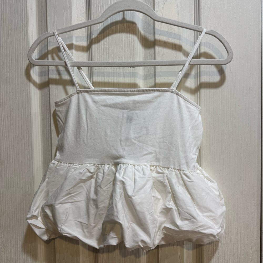 bubble hem crop top